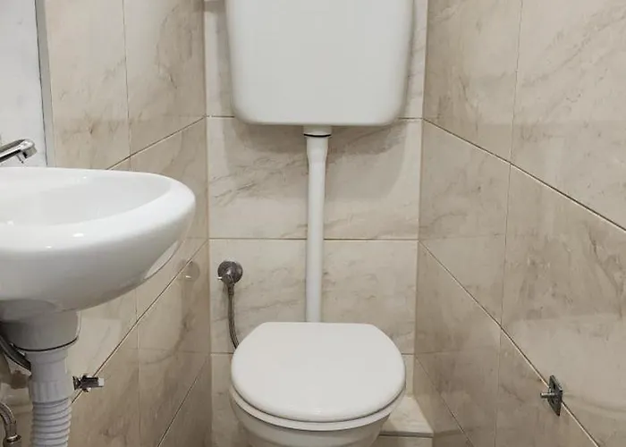 Seven * 塞拉耶佛